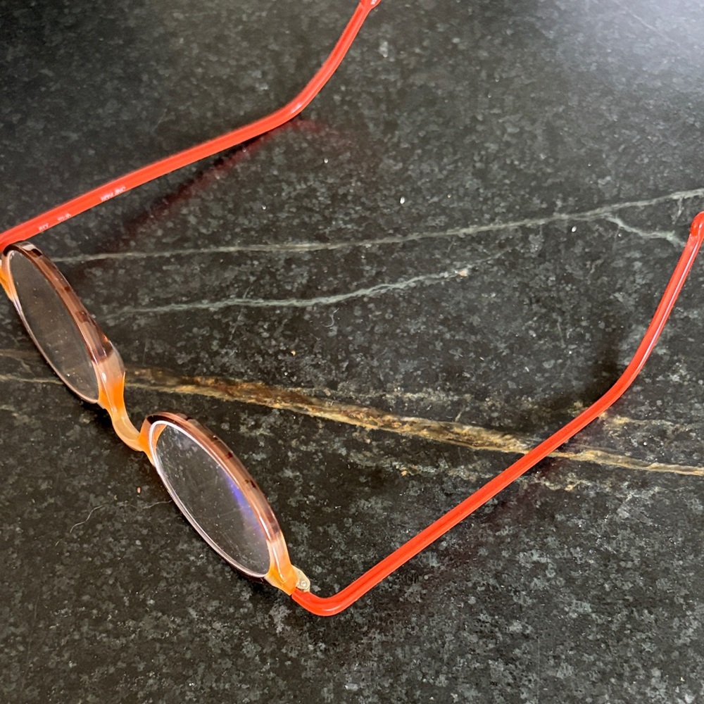 Eyeglasses